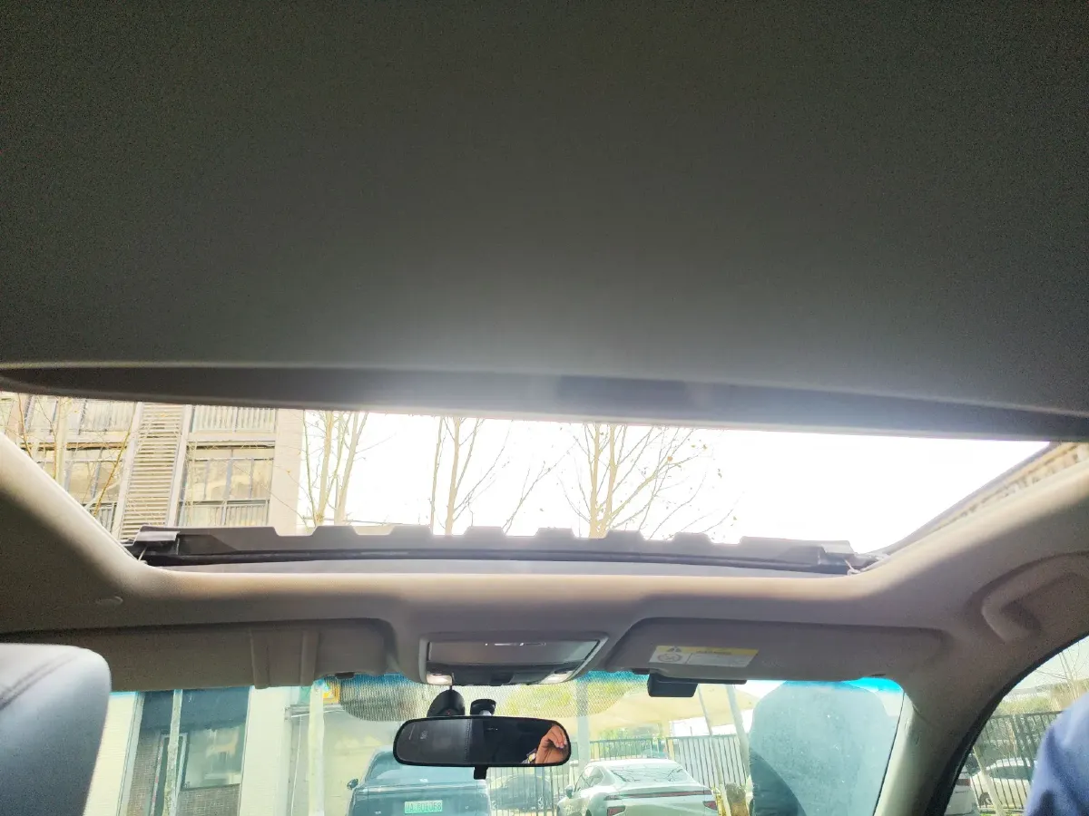 2022 Honda Inspire 2.0L 146HP L4 E-CVT Hybrid,autocango,china used car exporter,china ev exporter,chinese used car exporter,chinese used ev exporter