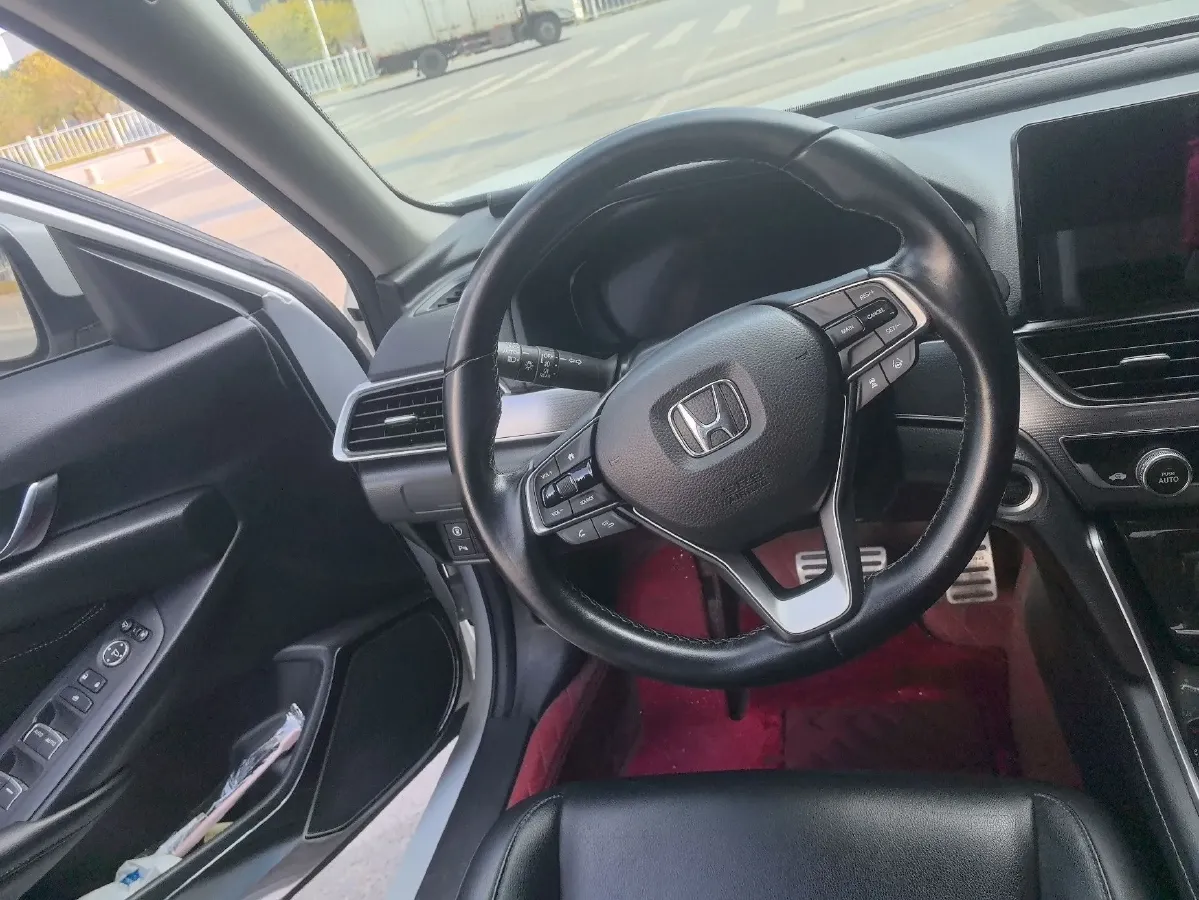 2018 Honda Accord 1.5T 194HP L4 CVT,autocango,china used car exporter,china ev exporter,chinese used car exporter,chinese used ev exporter
