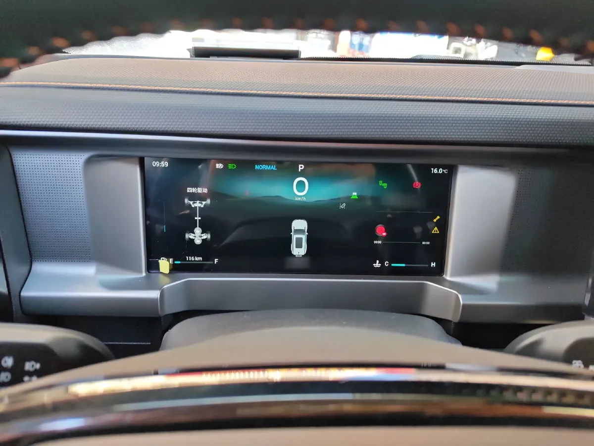 2024 Jetour Traveller 2.0T 254HP L4 7DCT,autocango,china used car exporter,china ev exporter,chinese used car exporter,chinese used ev exporter