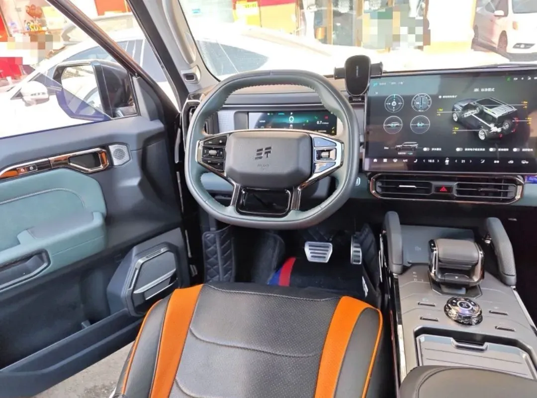 2024 Jetour Traveller 2.0T 254HP L4 7DCT,autocango,china used car exporter,china ev exporter,chinese used car exporter,chinese used ev exporter