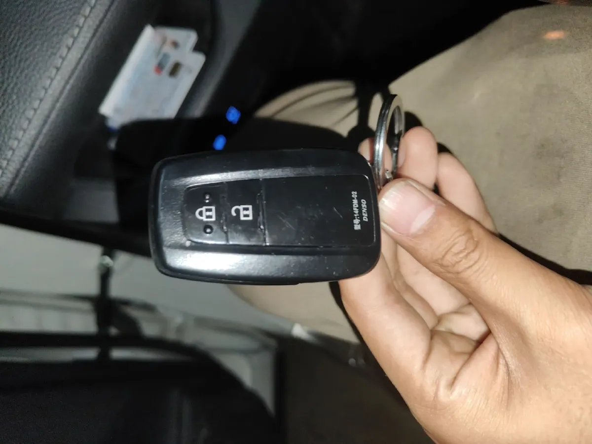 2020 Toyota RAV4 2.0L 171HP L4 CVT,autocango,china used car exporter,china ev exporter,chinese used car exporter,chinese used ev exporter