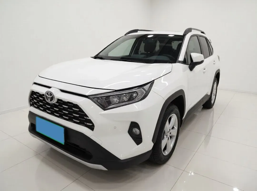 2020 Toyota RAV4 2.0L 171HP L4 CVT,autocango,china used car exporter,china ev exporter,chinese used car exporter,chinese used ev exporter