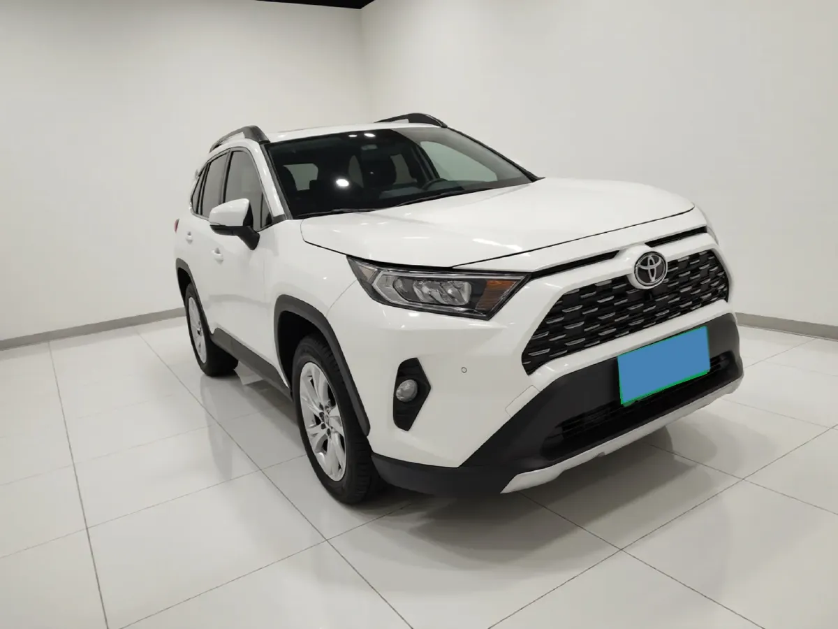 2020 Toyota RAV4 2.0L 171HP L4 CVT,autocango,china used car exporter,china ev exporter,chinese used car exporter,chinese used ev exporter