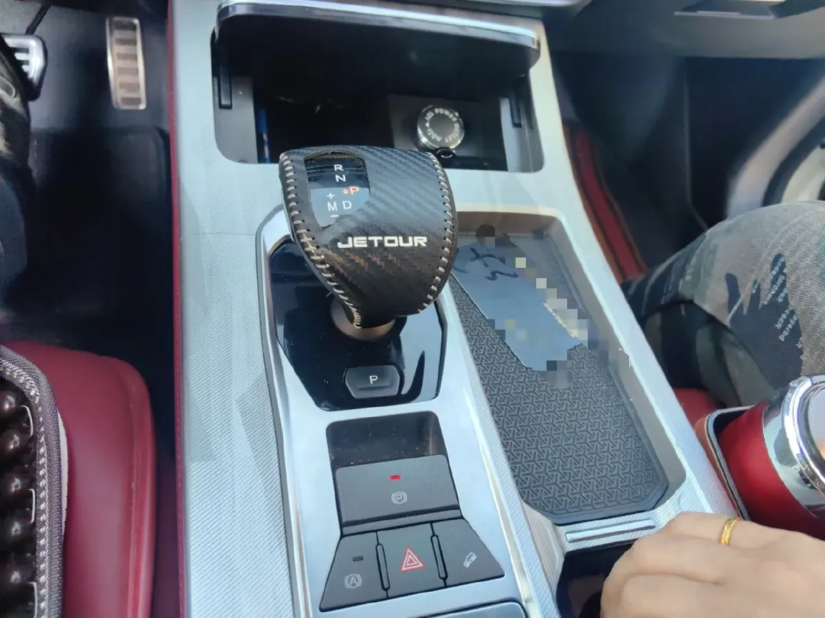 2023 Jetour X70 Plus 1.5T 156HP L4 6DCT,autocango,china used car exporter,china ev exporter,chinese used car exporter,chinese used ev exporter