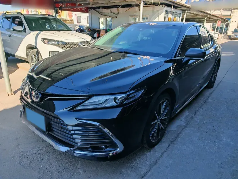 2023 Toyota Camry 2.5L 207HP L4 8AT,autocango,china used car exporter,china ev exporter,chinese used car exporter,chinese used ev exporter