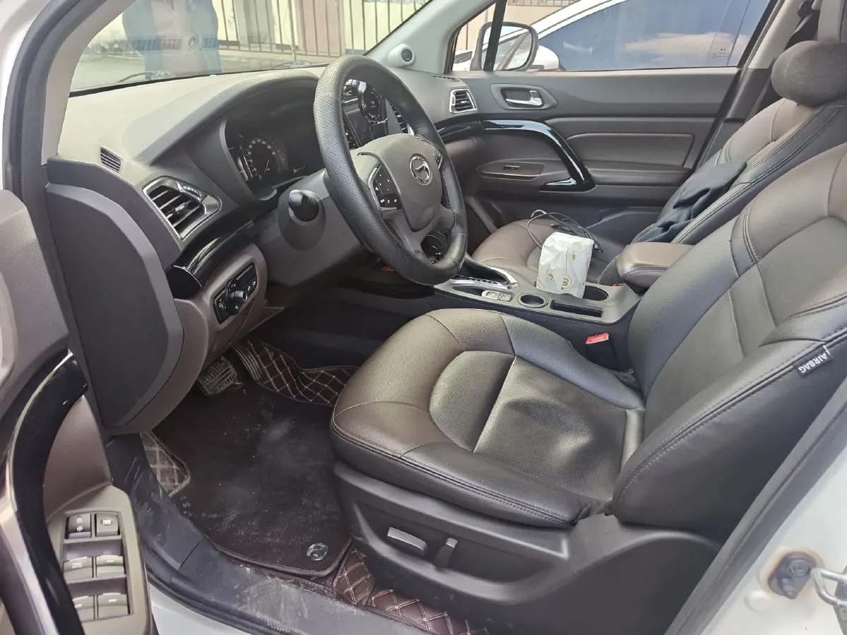 2017 GAC Trumpchi GS4 1.5T 152HP L4 6AT,autocango,china used car exporter,china ev exporter,chinese used car exporter,chinese used ev exporter