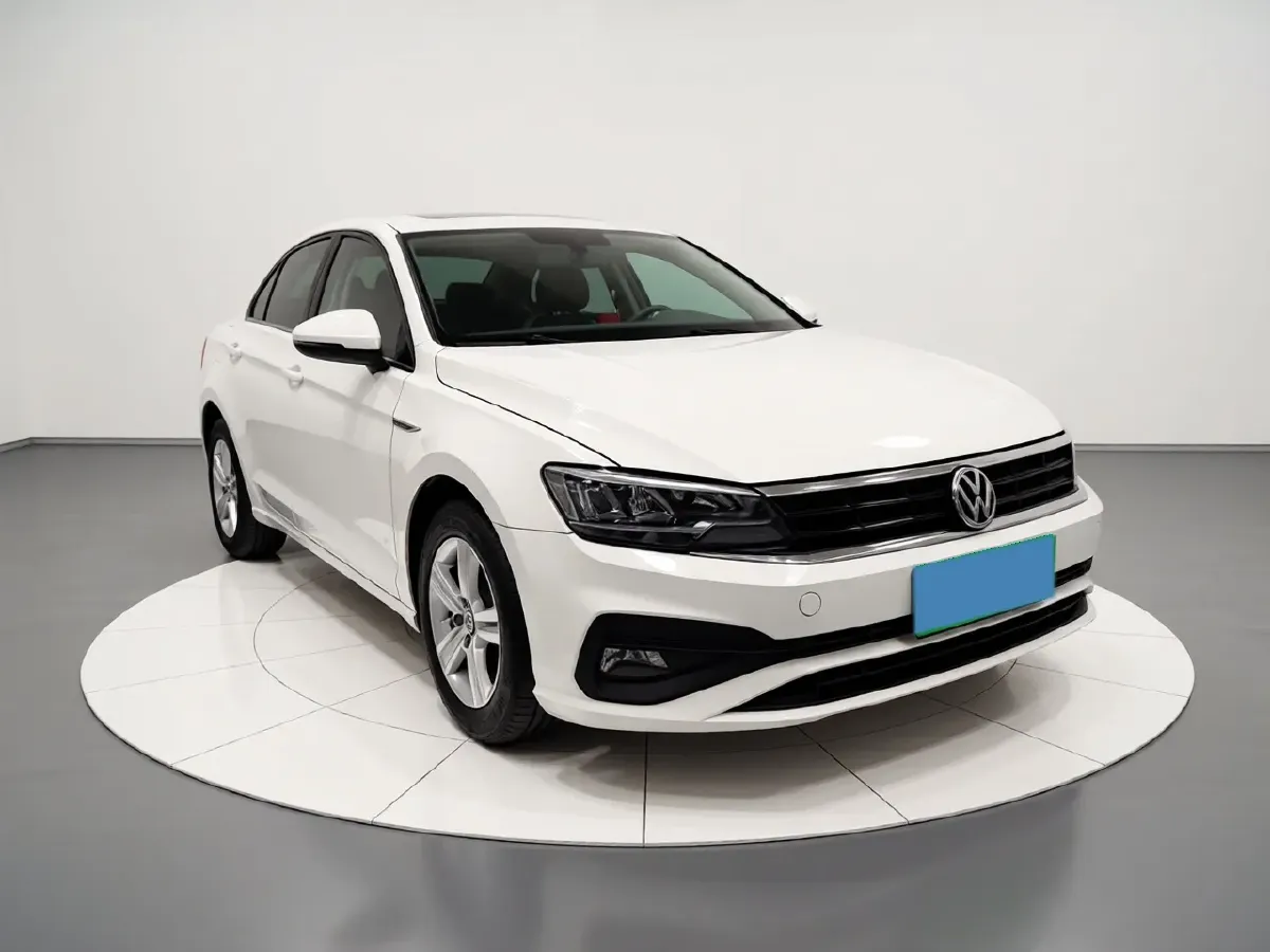2021 Volkswagen Lamando 1.4T 131HP L4 7DCT,autocango,china used car exporter,china ev exporter,chinese used car exporter,chinese used ev exporter