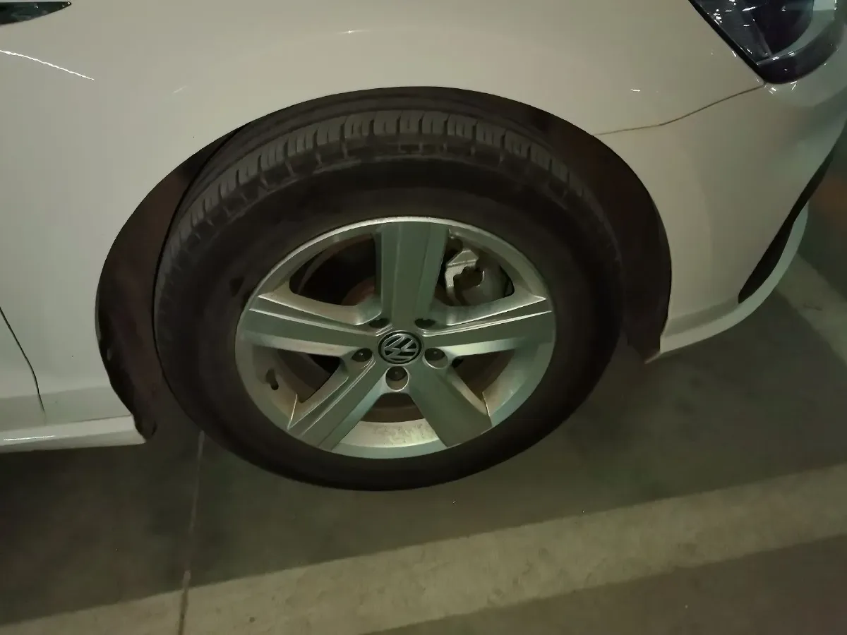 2021 Volkswagen Lamando 1.4T 131HP L4 7DCT,autocango,china used car exporter,china ev exporter,chinese used car exporter,chinese used ev exporter