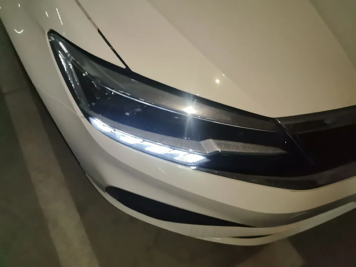 2021 Volkswagen Lamando 1.4T 131HP L4 7DCT,autocango,china used car exporter,china ev exporter,chinese used car exporter,chinese used ev exporter