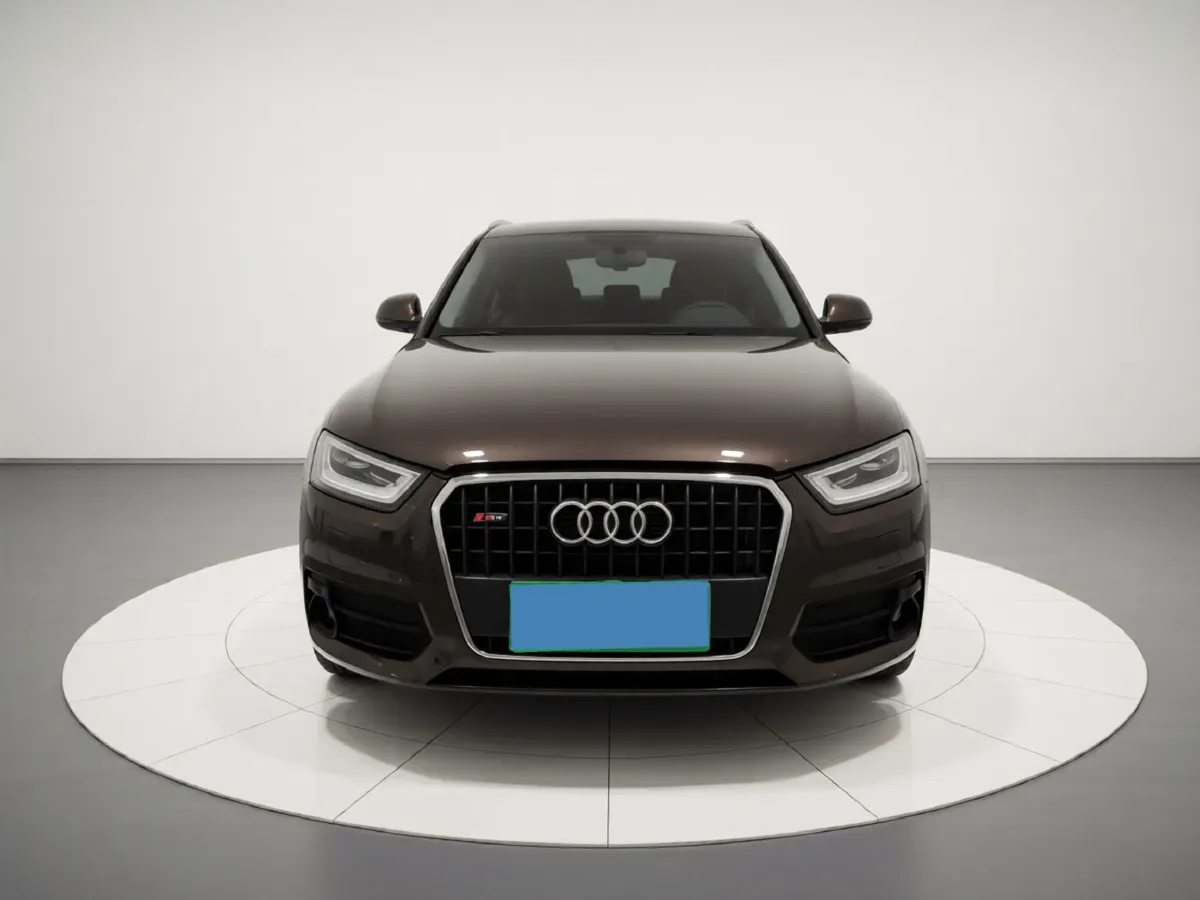 2015 Audi Q3 2.0T 170HP L4 7DCT,autocango,china used car exporter,china ev exporter,chinese used car exporter,chinese used ev exporter