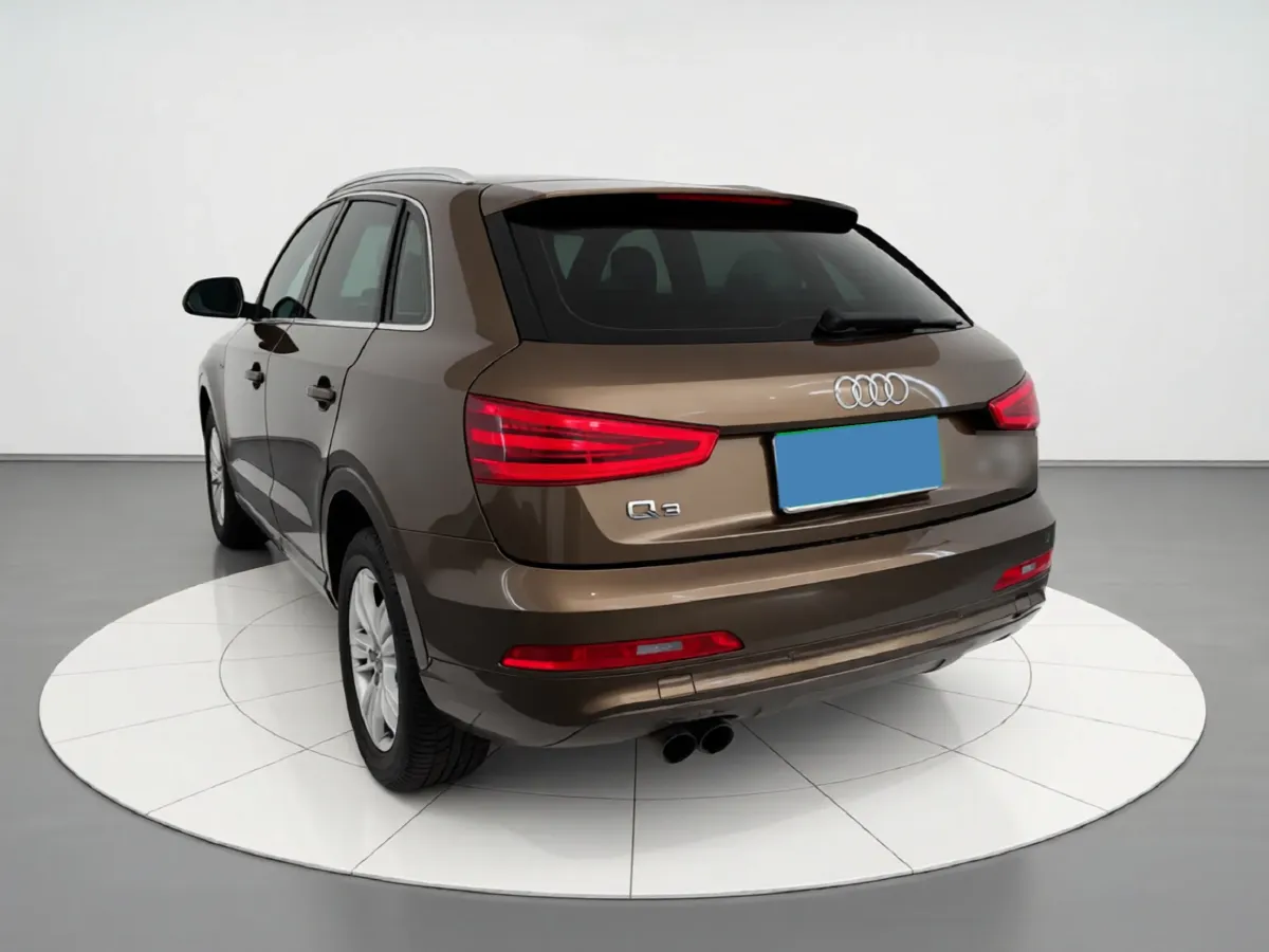 2015 Audi Q3 2.0T 170HP L4 7DCT,autocango,china used car exporter,china ev exporter,chinese used car exporter,chinese used ev exporter