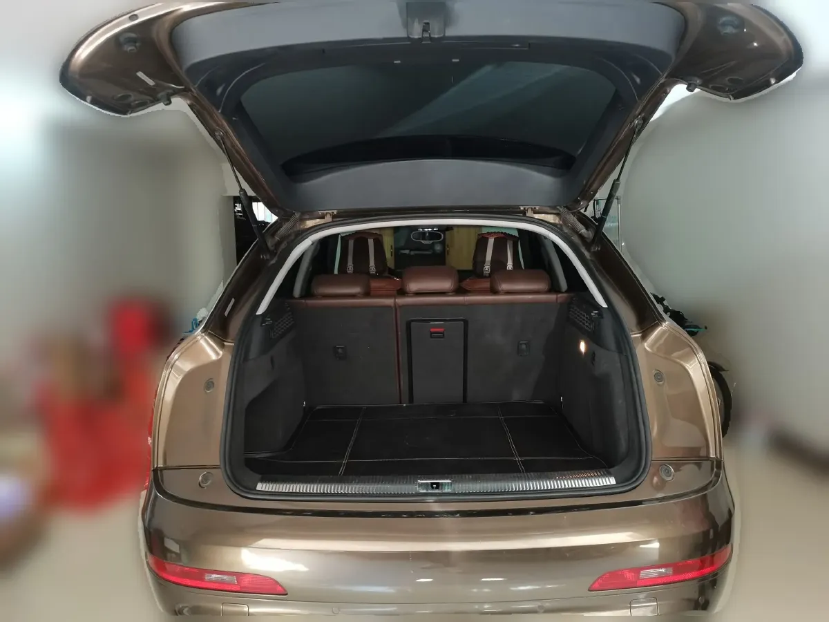 2015 Audi Q3 2.0T 170HP L4 7DCT,autocango,china used car exporter,china ev exporter,chinese used car exporter,chinese used ev exporter