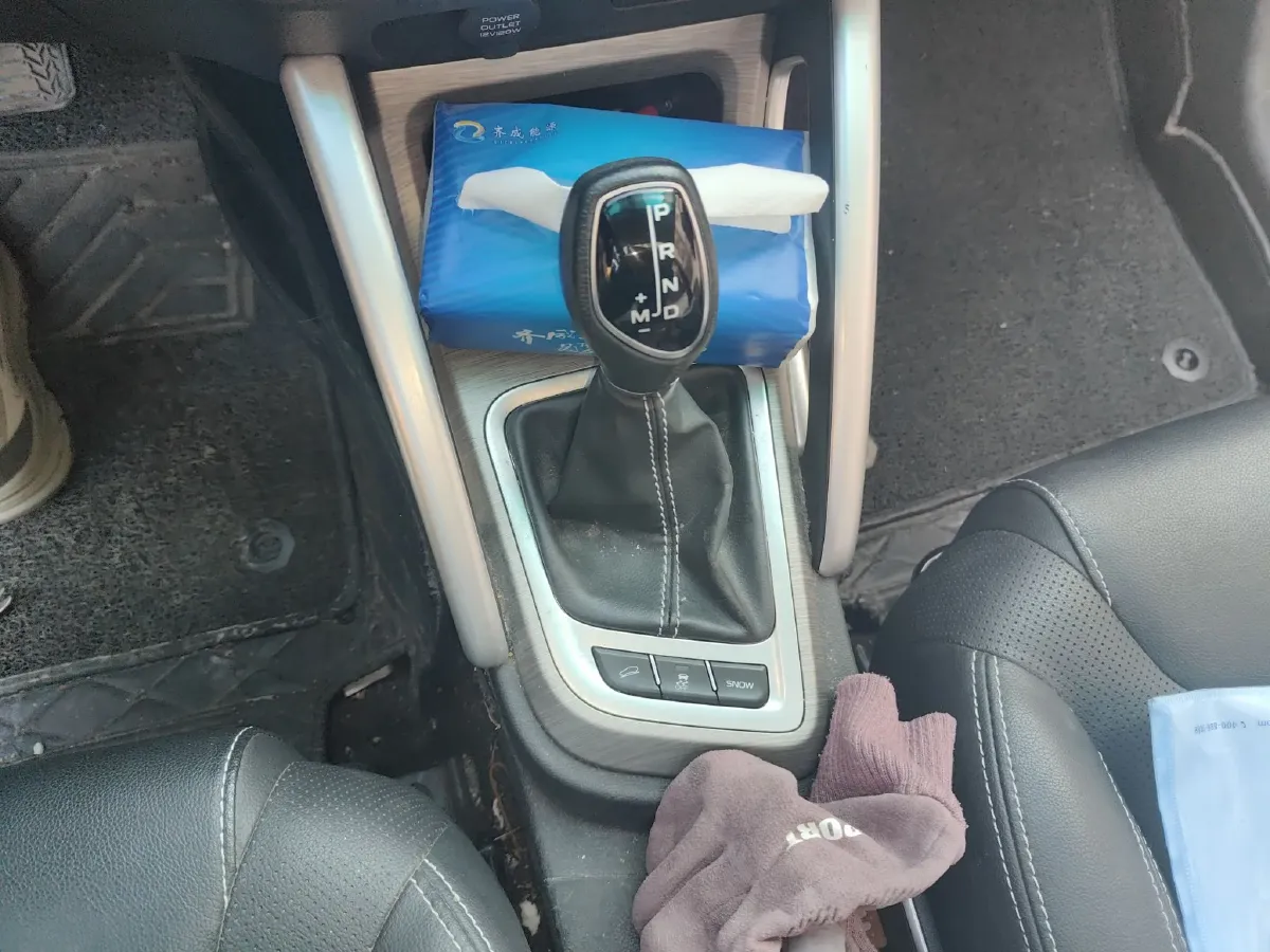 2018 Geely Vision X3 1.5L 102HP L4 4AT,autocango,china used car exporter,china ev exporter,chinese used car exporter,chinese used ev exporter