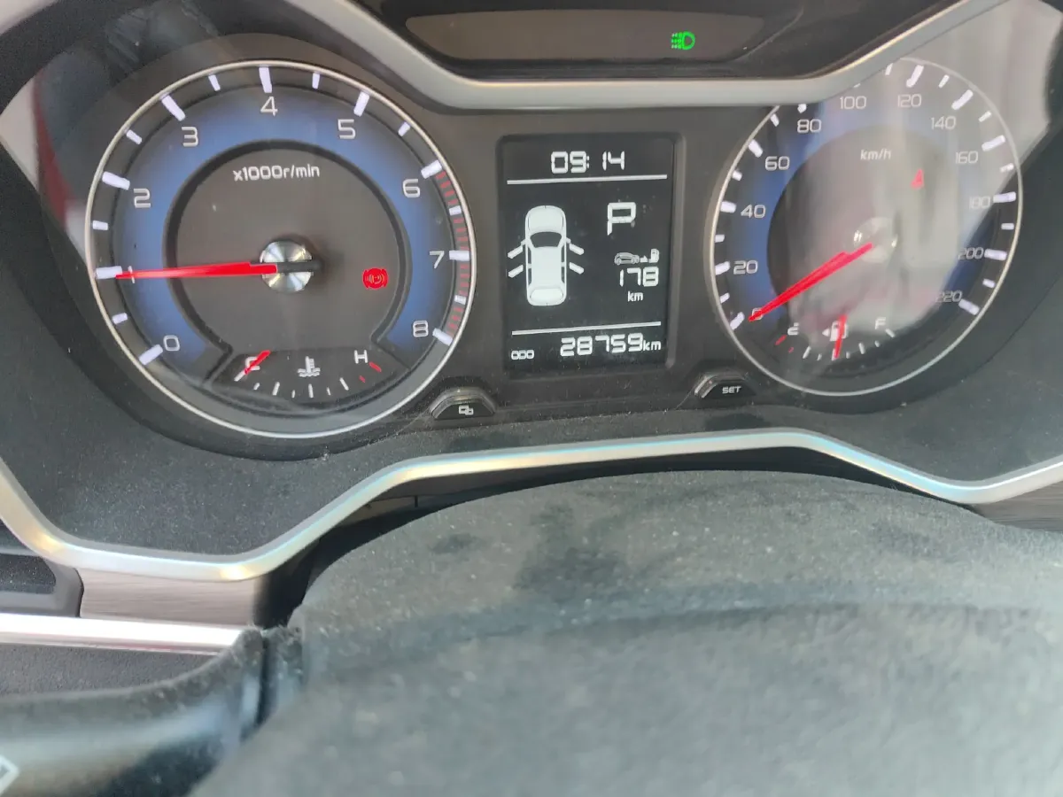 2018 Geely Vision X3 1.5L 102HP L4 4AT,autocango,china used car exporter,china ev exporter,chinese used car exporter,chinese used ev exporter