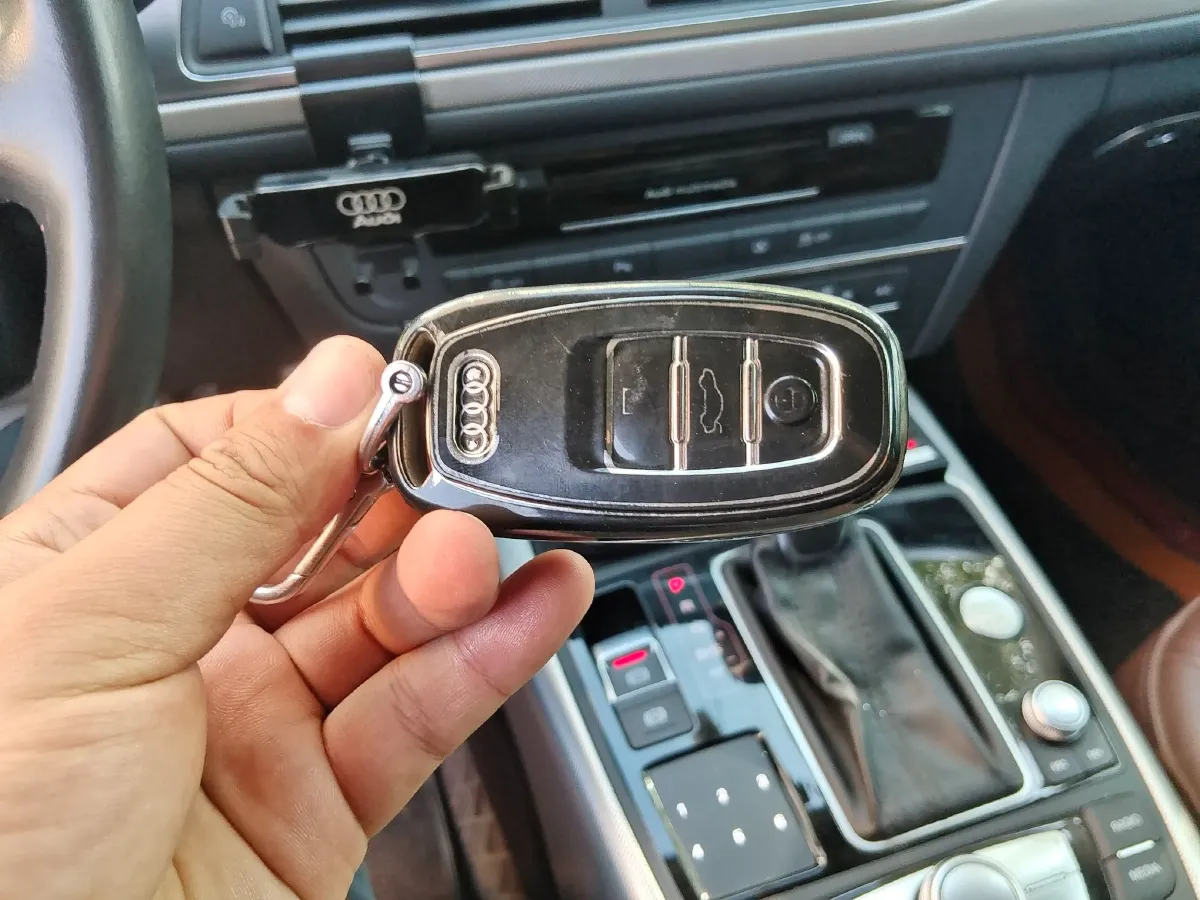 2018 Audi A6L 2.0T 211HP L4 8AT PHEV 14.1KWH,autocango,china used car exporter,china ev exporter,chinese used car exporter,chinese used ev exporter