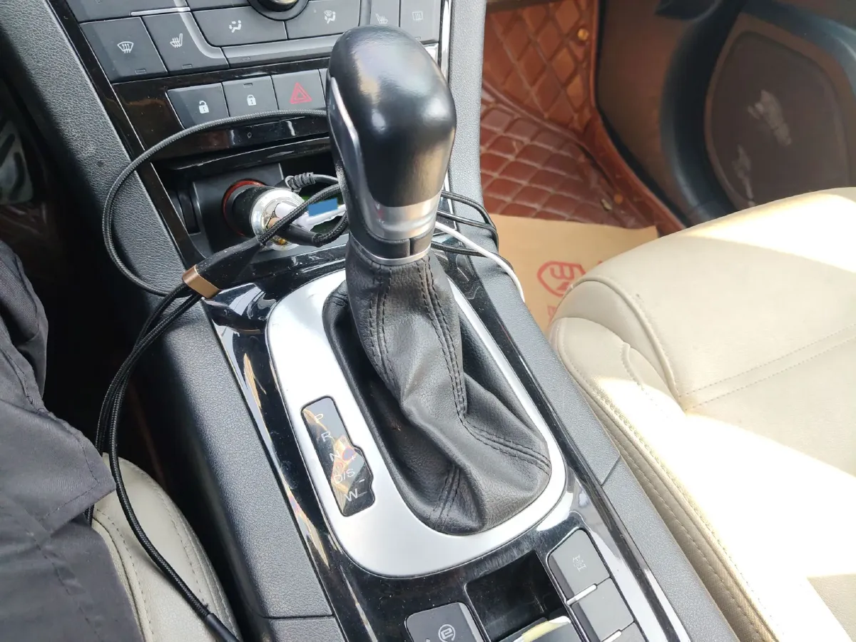 2015 MG GS 2.0T 220HP L4 6DCT,autocango,china used car exporter,china ev exporter,chinese used car exporter,chinese used ev exporter