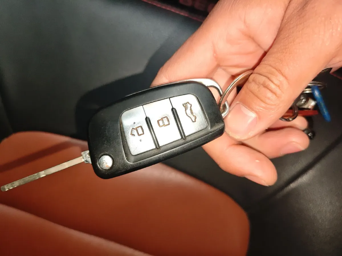 2016 Geely KingKong 1.5L 102HP L4 5MT,autocango,china used car exporter,china ev exporter,chinese used car exporter,chinese used ev exporter