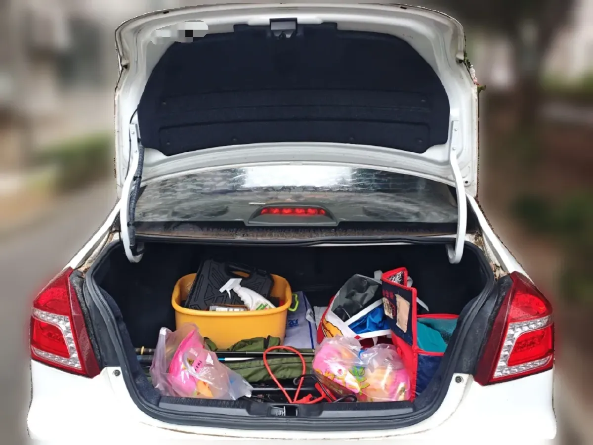 2016 Geely KingKong 1.5L 102HP L4 5MT,autocango,china used car exporter,china ev exporter,chinese used car exporter,chinese used ev exporter