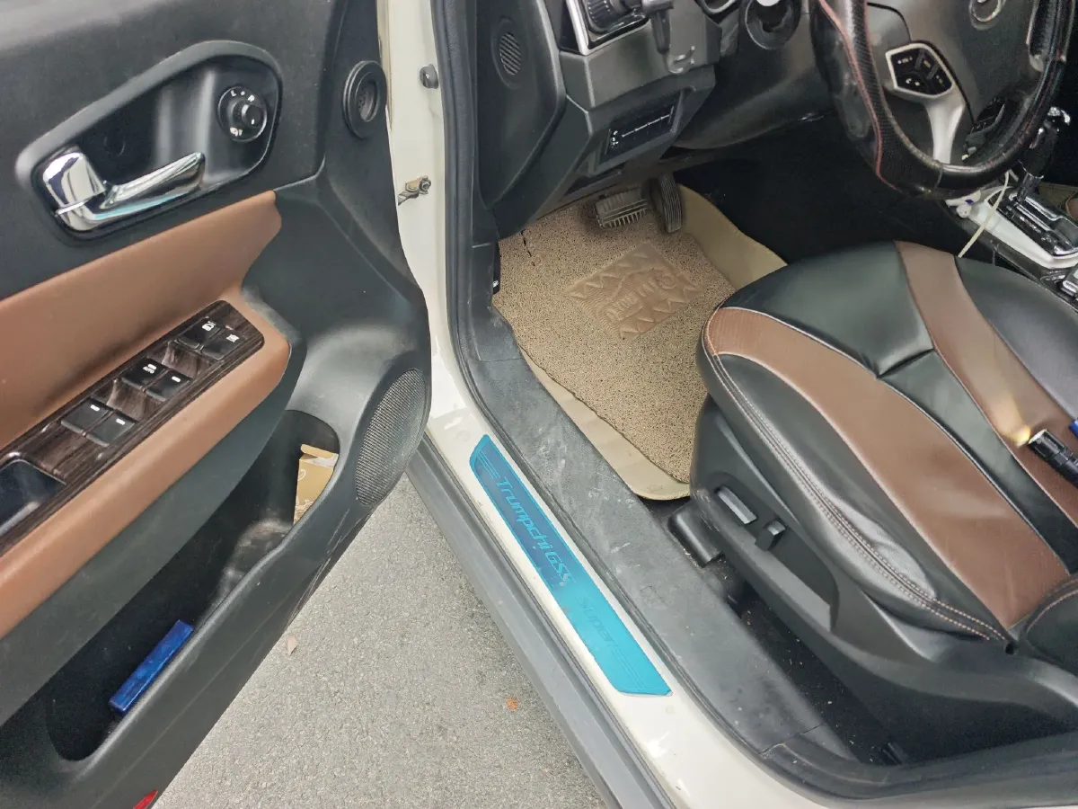 2016 GAC Trumpchi GS5 Super 1.8T 177HP L4 5AT,autocango,china used car exporter,china ev exporter,chinese used car exporter,chinese used ev exporter