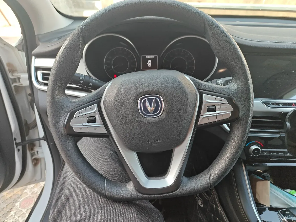 2019 ChangAn Eado BEV 52.56KWH,autocango,china used car exporter,china ev exporter,chinese used car exporter,chinese used ev exporter