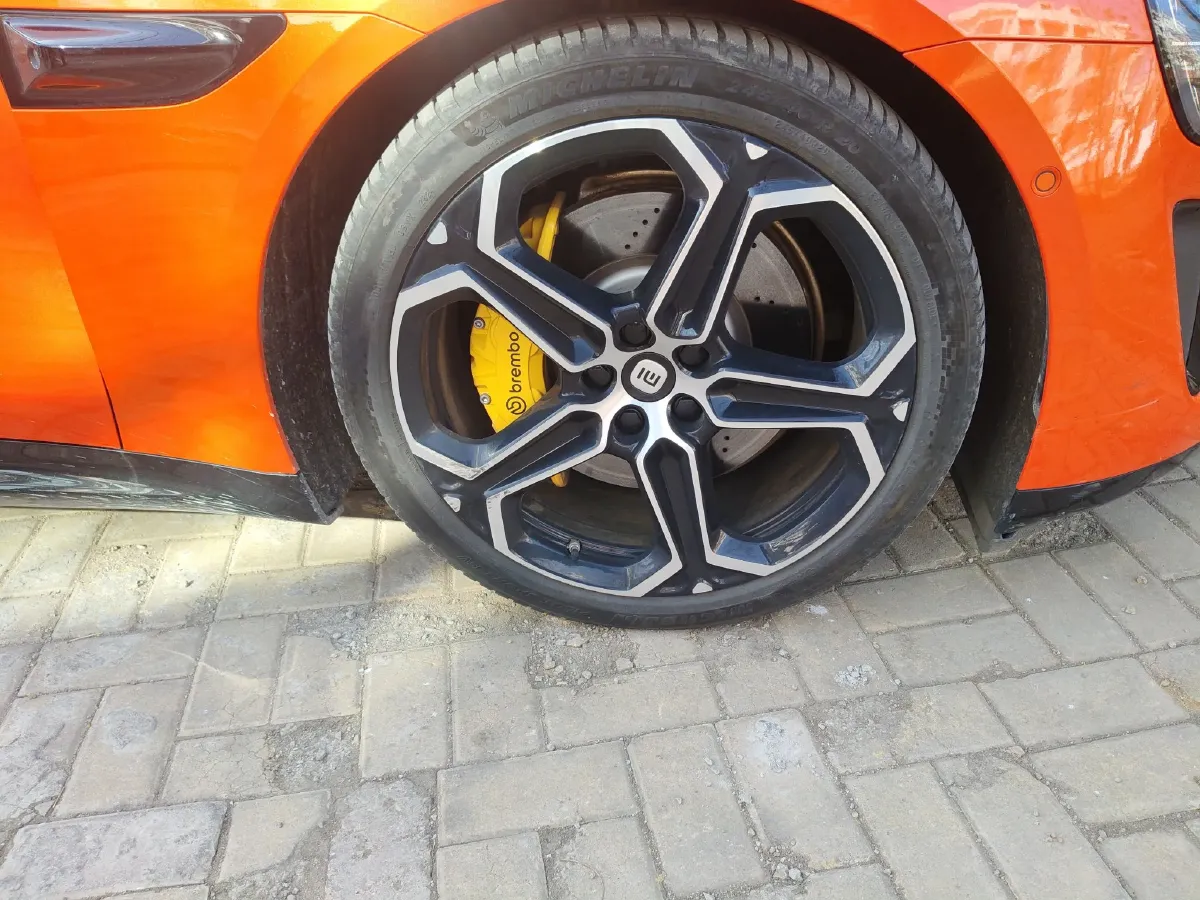 2024 MI SU7 BEV 101KWH,autocango,china used car exporter,china ev exporter,chinese used car exporter,chinese used ev exporter