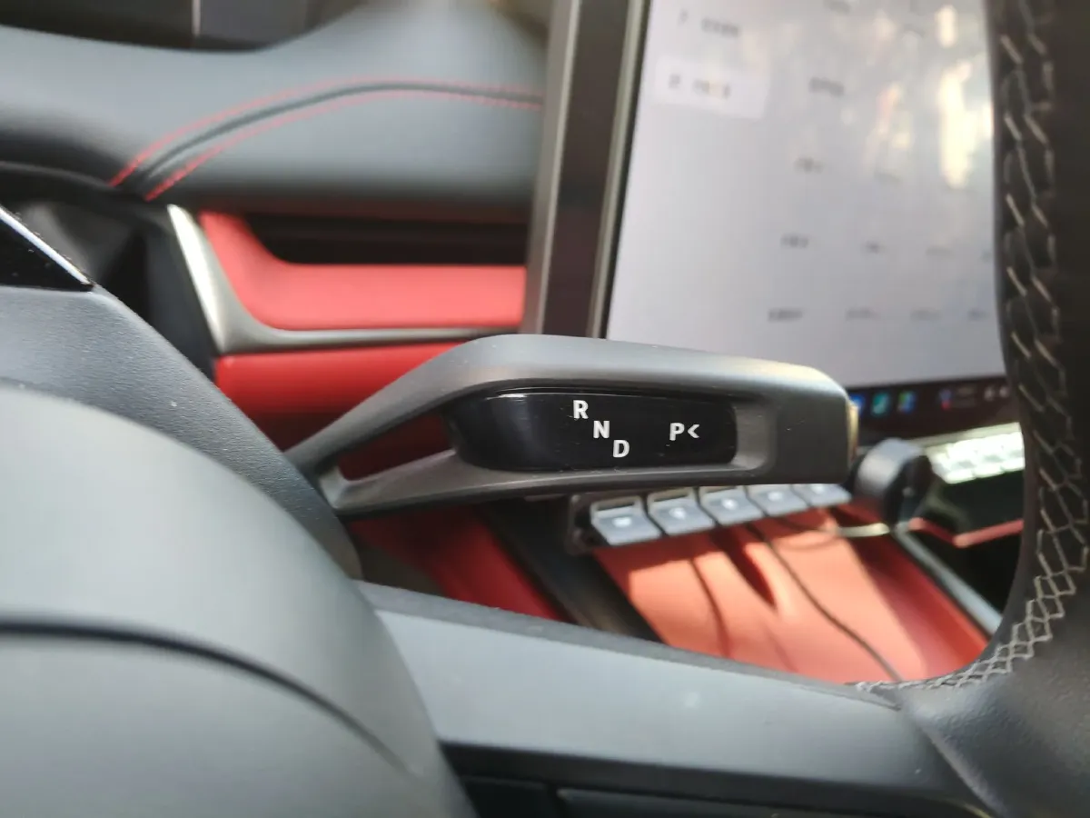 2024 MI SU7 BEV 101KWH,autocango,china used car exporter,china ev exporter,chinese used car exporter,chinese used ev exporter