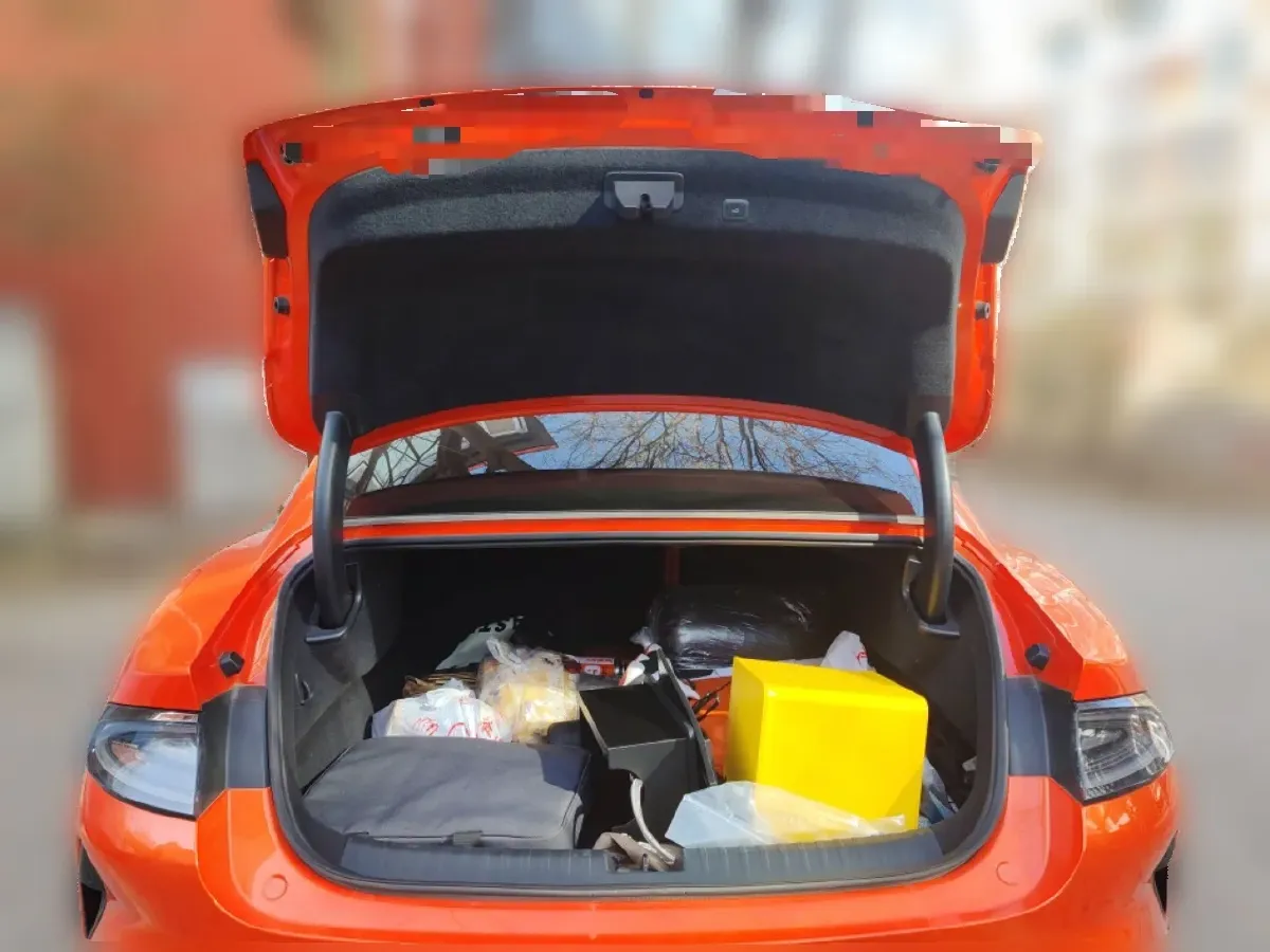 2024 MI SU7 BEV 101KWH,autocango,china used car exporter,china ev exporter,chinese used car exporter,chinese used ev exporter