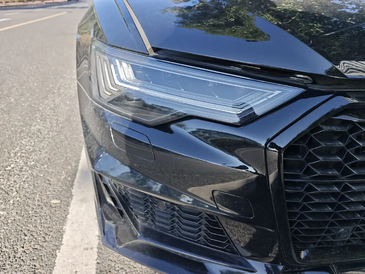 2023 Audi A6 2.0T 265HP L4 7DCT,autocango,china used car exporter,china ev exporter,chinese used car exporter,chinese used ev exporter