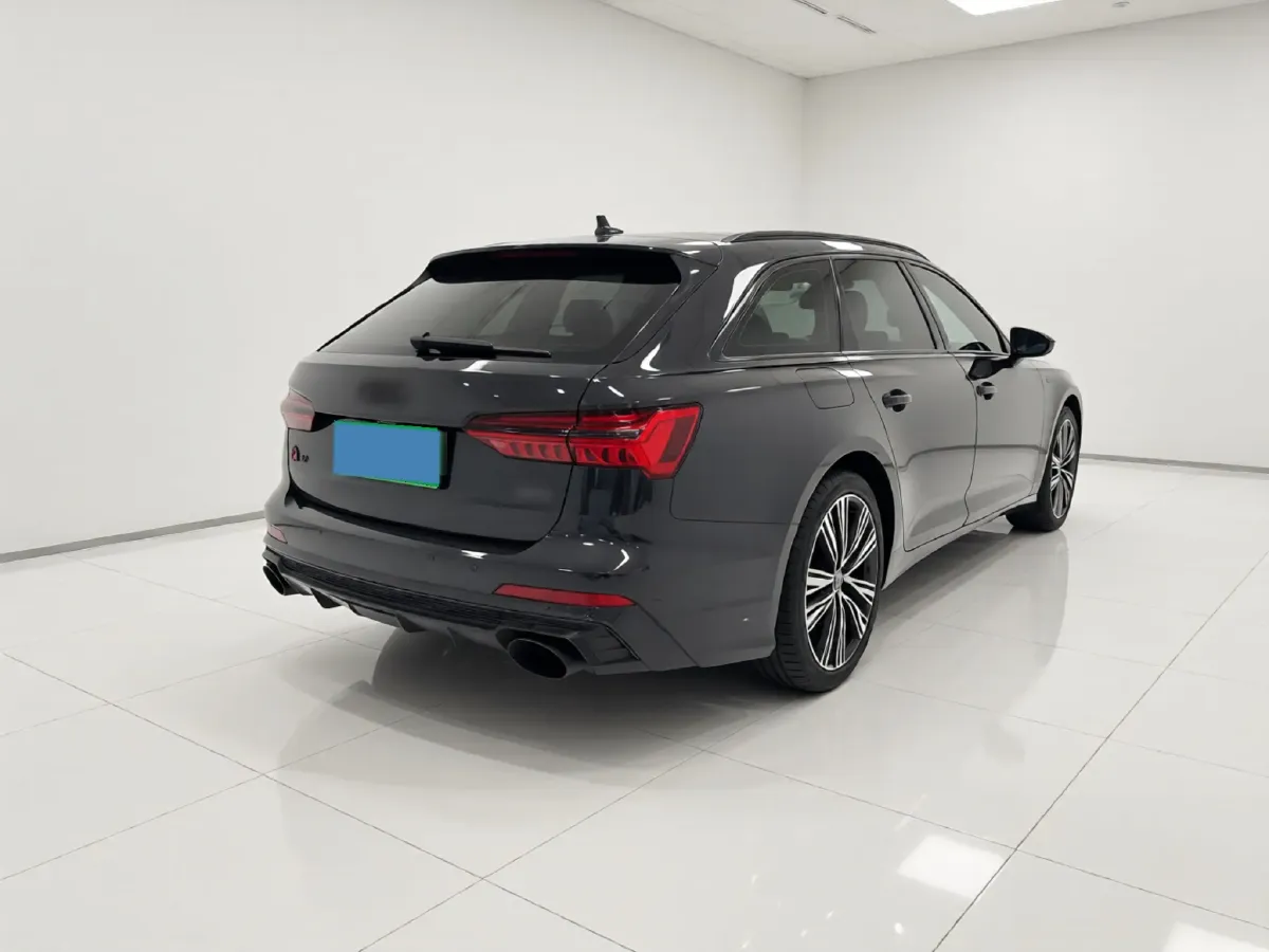 2023 Audi A6 2.0T 265HP L4 7DCT,autocango,china used car exporter,china ev exporter,chinese used car exporter,chinese used ev exporter