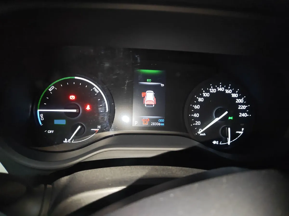 2023 Toyota Sienna 2.5L 189HP L4 E-CVT Hybrid,autocango,china used car exporter,china ev exporter,chinese used car exporter,chinese used ev exporter