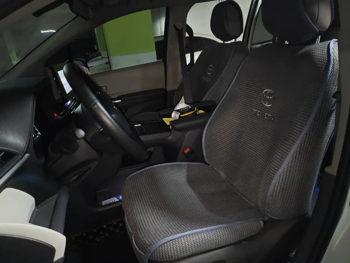 2023 Toyota Sienna 2.5L 189HP L4 E-CVT Hybrid,autocango,china used car exporter,china ev exporter,chinese used car exporter,chinese used ev exporter