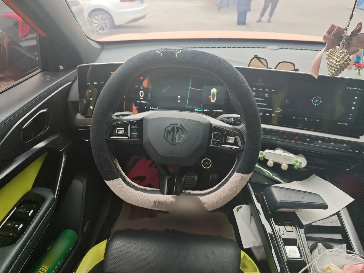 2022 MG ONE 1.5T 181HP L4 CVT,autocango,china used car exporter,china ev exporter,chinese used car exporter,chinese used ev exporter