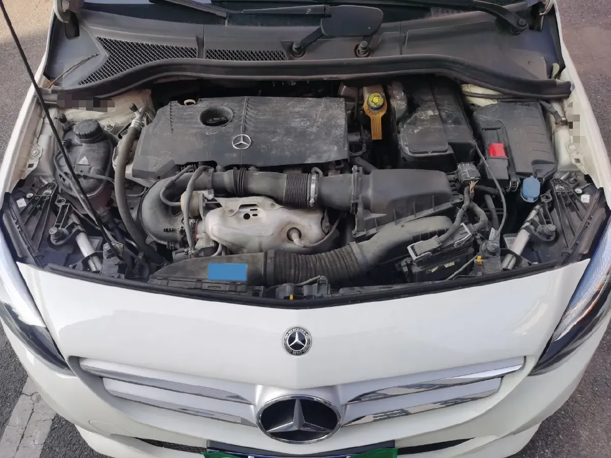 2017 Mercedes-Benz B Class 1.6T 156HP L4 7DCT,autocango,china used car exporter,china ev exporter,chinese used car exporter,chinese used ev exporter