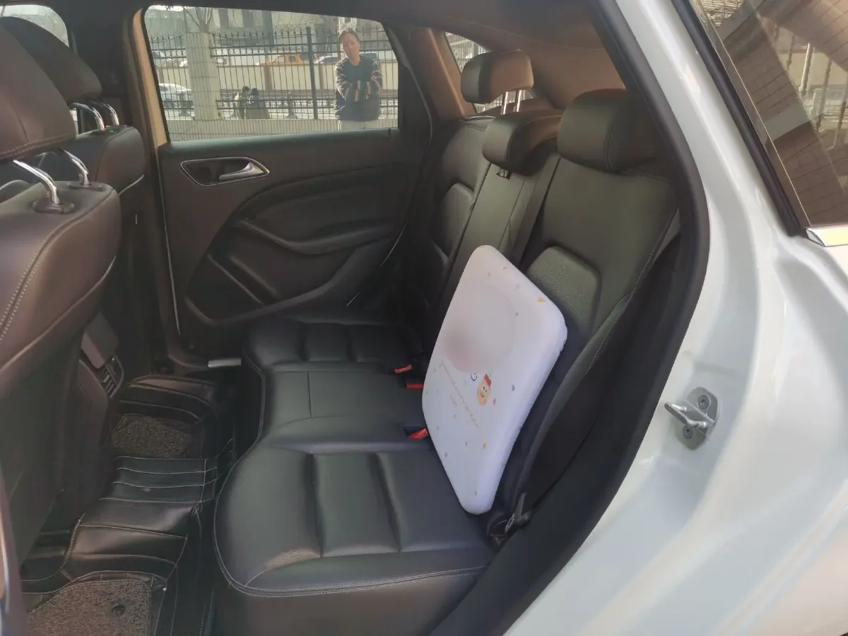 2017 Mercedes-Benz B Class 1.6T 156HP L4 7DCT,autocango,china used car exporter,china ev exporter,chinese used car exporter,chinese used ev exporter