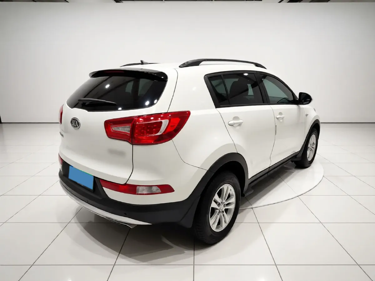 2014 Kia Sportage R 2.0L 165HP L4 6AT,autocango,china used car exporter,china ev exporter,chinese used car exporter,chinese used ev exporter