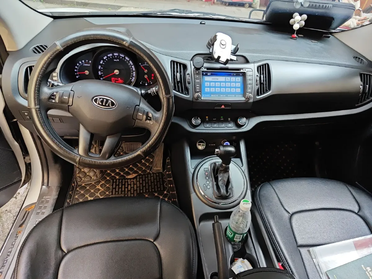 2014 Kia Sportage R 2.0L 165HP L4 6AT,autocango,china used car exporter,china ev exporter,chinese used car exporter,chinese used ev exporter