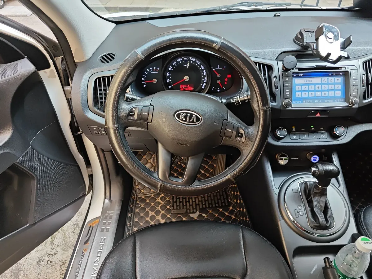 2014 Kia Sportage R 2.0L 165HP L4 6AT,autocango,china used car exporter,china ev exporter,chinese used car exporter,chinese used ev exporter