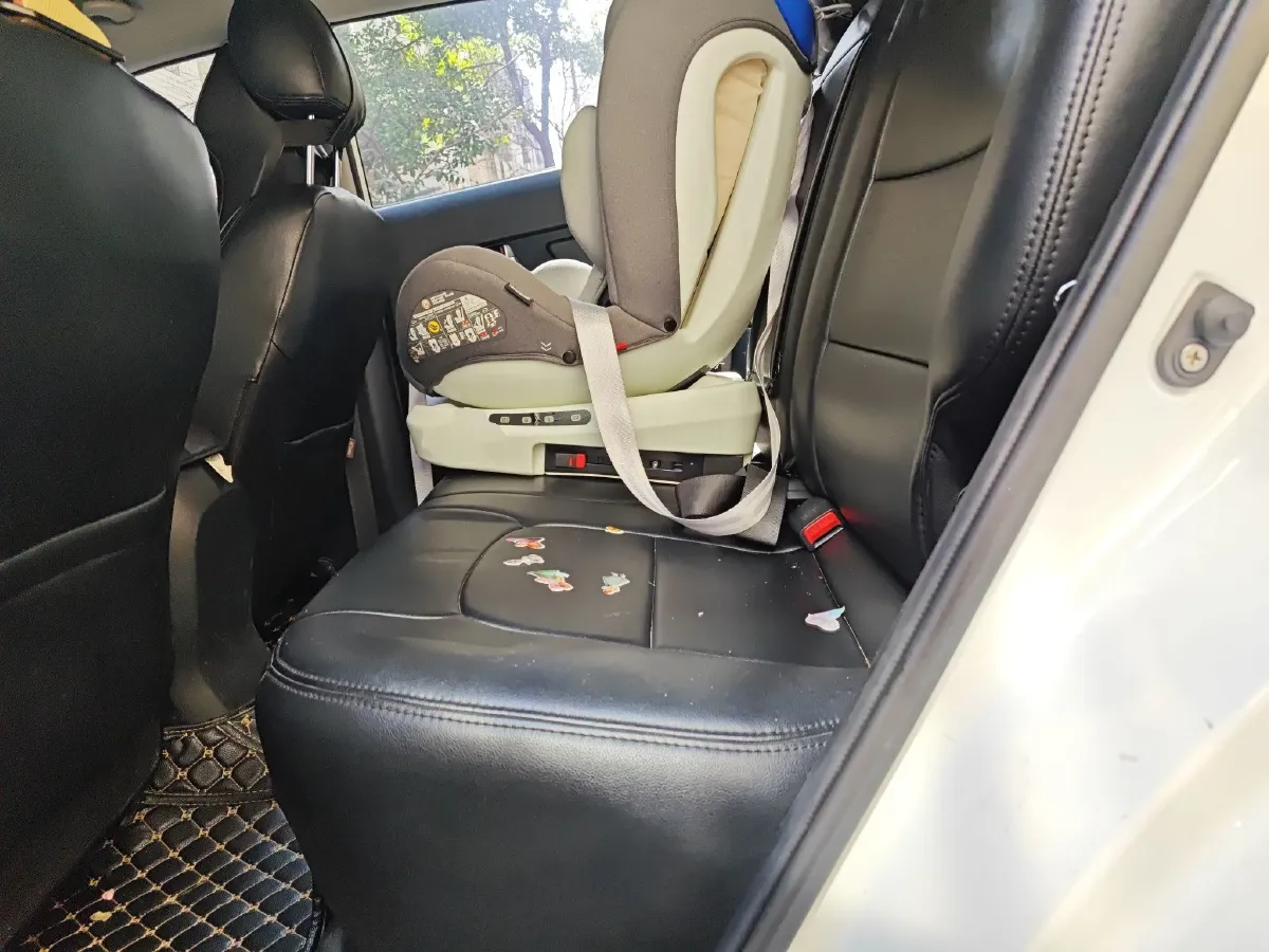 2014 Kia Sportage R 2.0L 165HP L4 6AT,autocango,china used car exporter,china ev exporter,chinese used car exporter,chinese used ev exporter