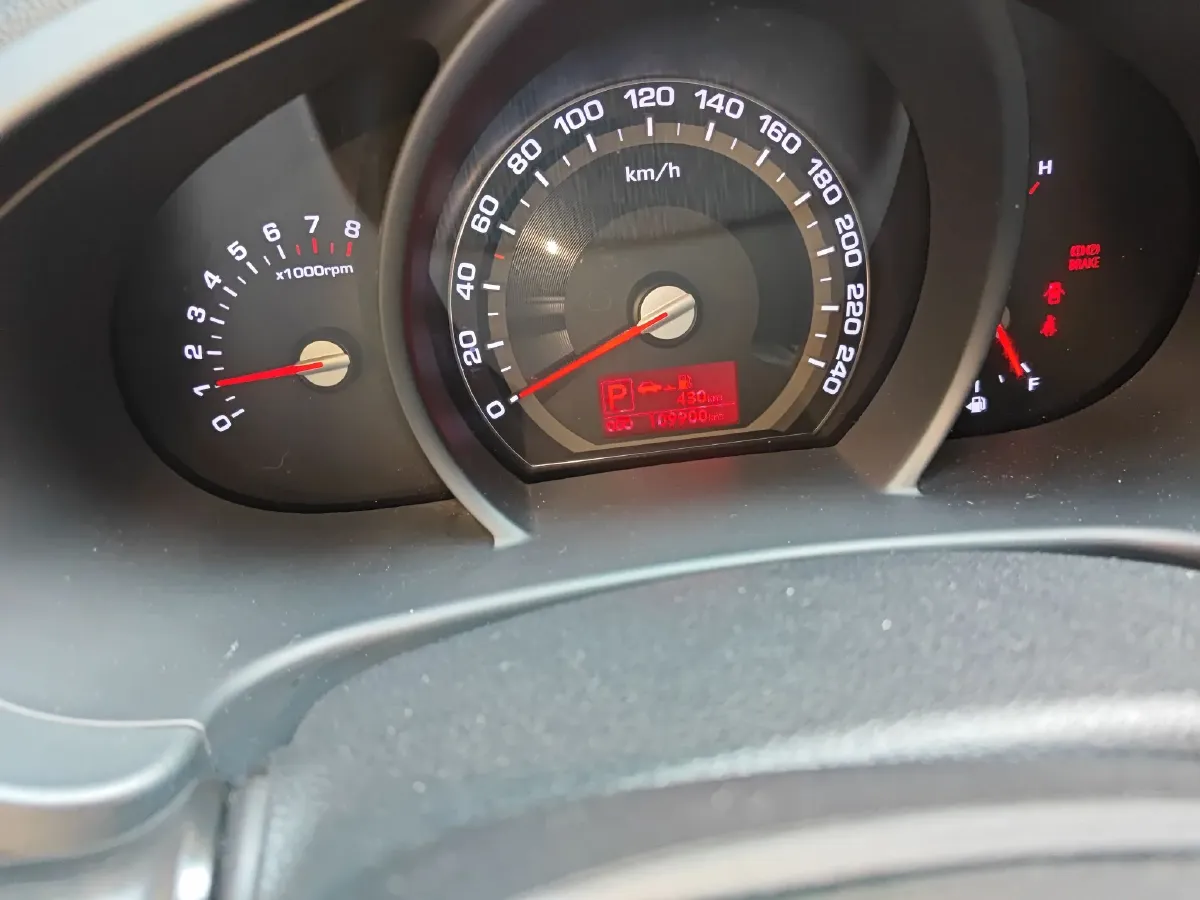 2014 Kia Sportage R 2.0L 165HP L4 6AT,autocango,china used car exporter,china ev exporter,chinese used car exporter,chinese used ev exporter