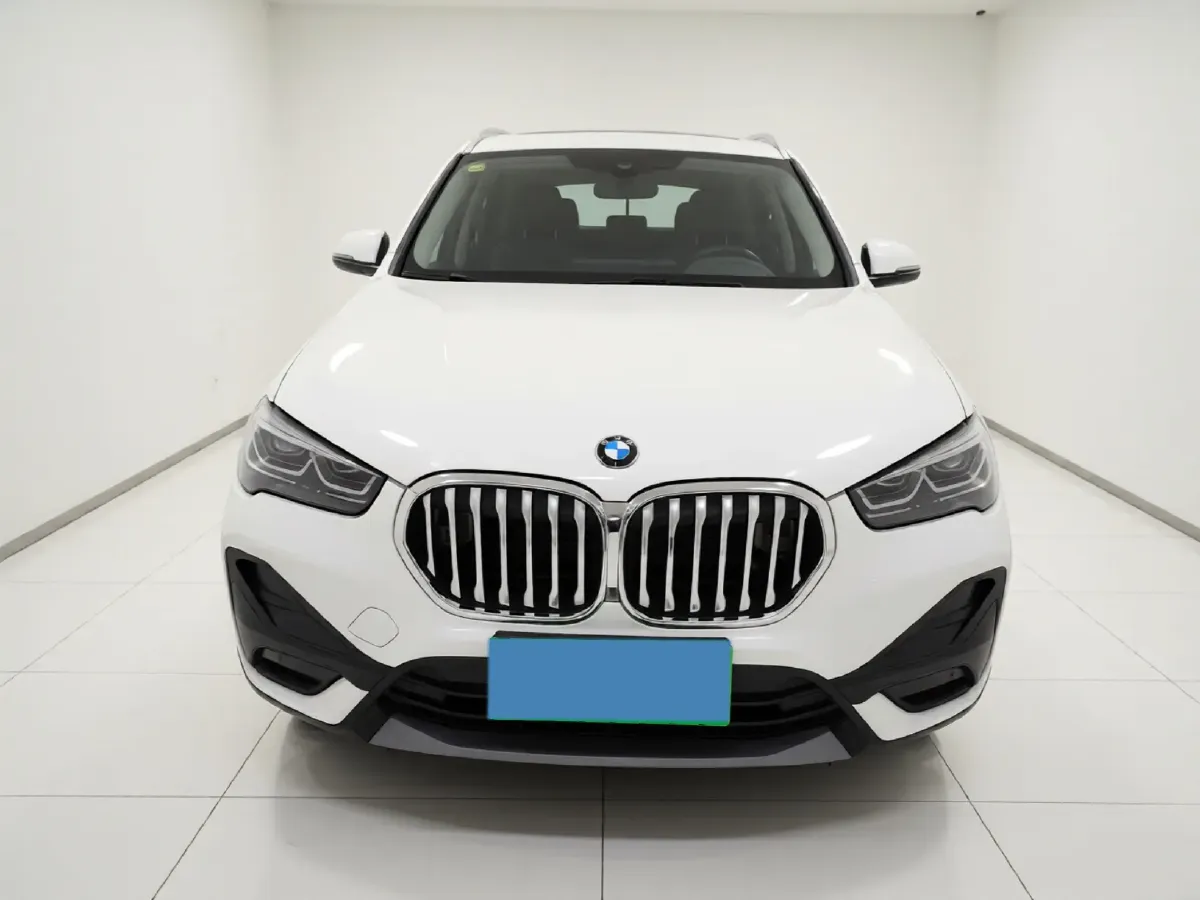 2021 BMW X1 2.0T 192HP L4 7DCT,autocango,china used car exporter,china ev exporter,chinese used car exporter,chinese used ev exporter