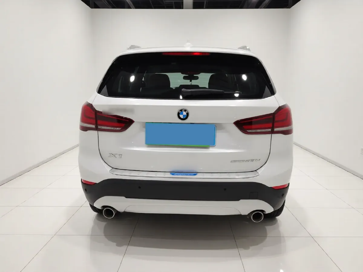 2021 BMW X1 2.0T 192HP L4 7DCT,autocango,china used car exporter,china ev exporter,chinese used car exporter,chinese used ev exporter