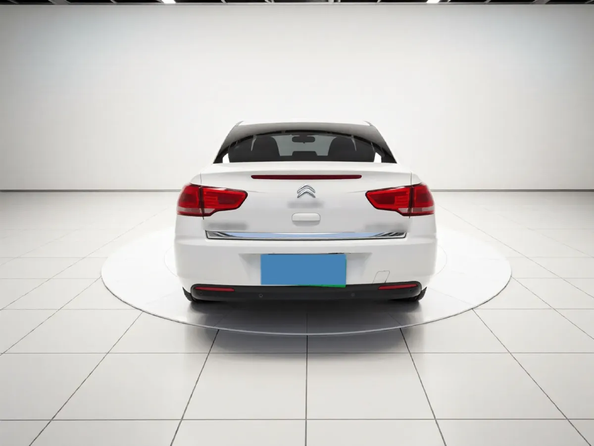 2014 Suzuki S-cross 1.6L 122HP L4 CVT,autocango,china used car exporter,china ev exporter,chinese used car exporter,chinese used ev exporter