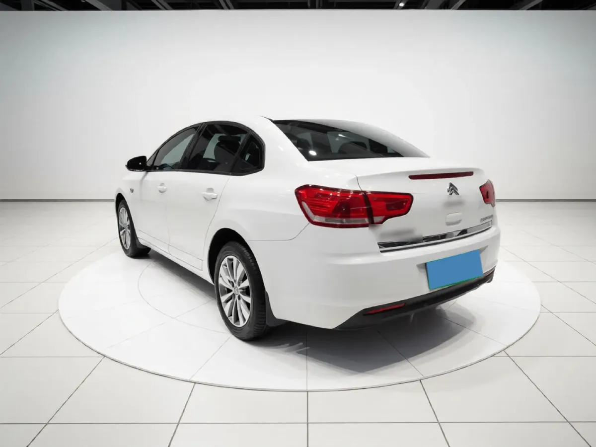 2014 Suzuki S-cross 1.6L 122HP L4 CVT,autocango,china used car exporter,china ev exporter,chinese used car exporter,chinese used ev exporter