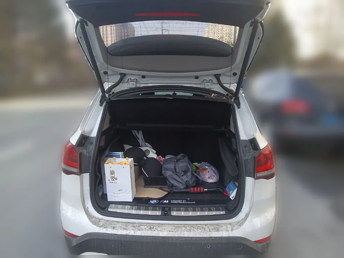 2022 BMW X1 1.5T 140HP L3 7DCT,autocango,china used car exporter,china ev exporter,chinese used car exporter,chinese used ev exporter