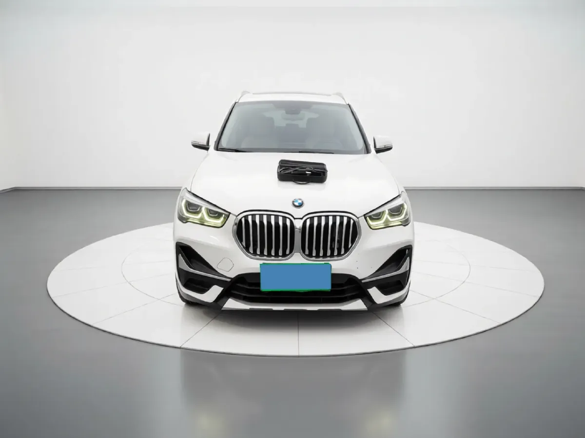 2022 BMW X1 1.5T 140HP L3 7DCT,autocango,china used car exporter,china ev exporter,chinese used car exporter,chinese used ev exporter