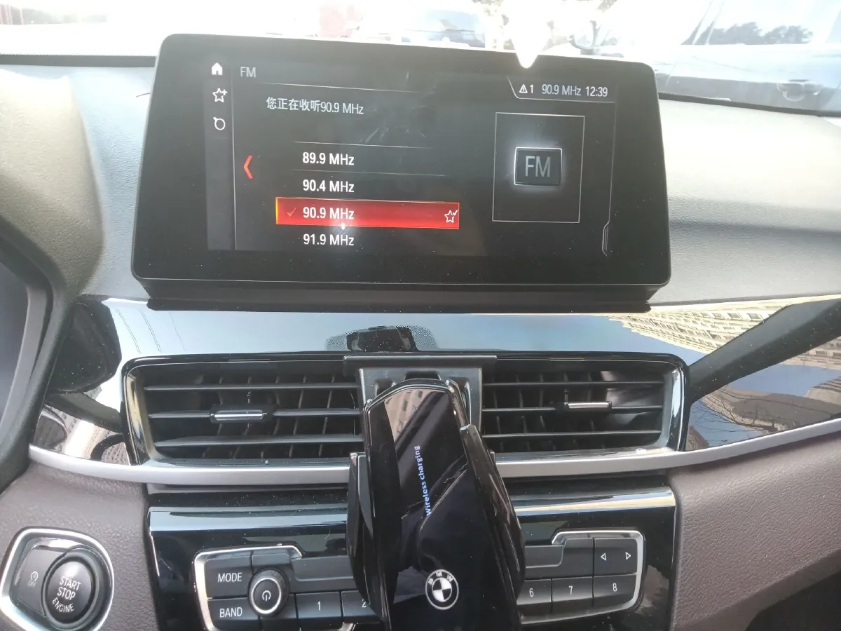 2022 BMW X1 1.5T 140HP L3 7DCT,autocango,china used car exporter,china ev exporter,chinese used car exporter,chinese used ev exporter