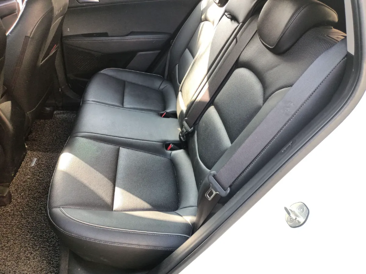 2015 Hyundai ix25 1.6L 125HP L4 6AT,autocango,china used car exporter,china ev exporter,chinese used car exporter,chinese used ev exporter