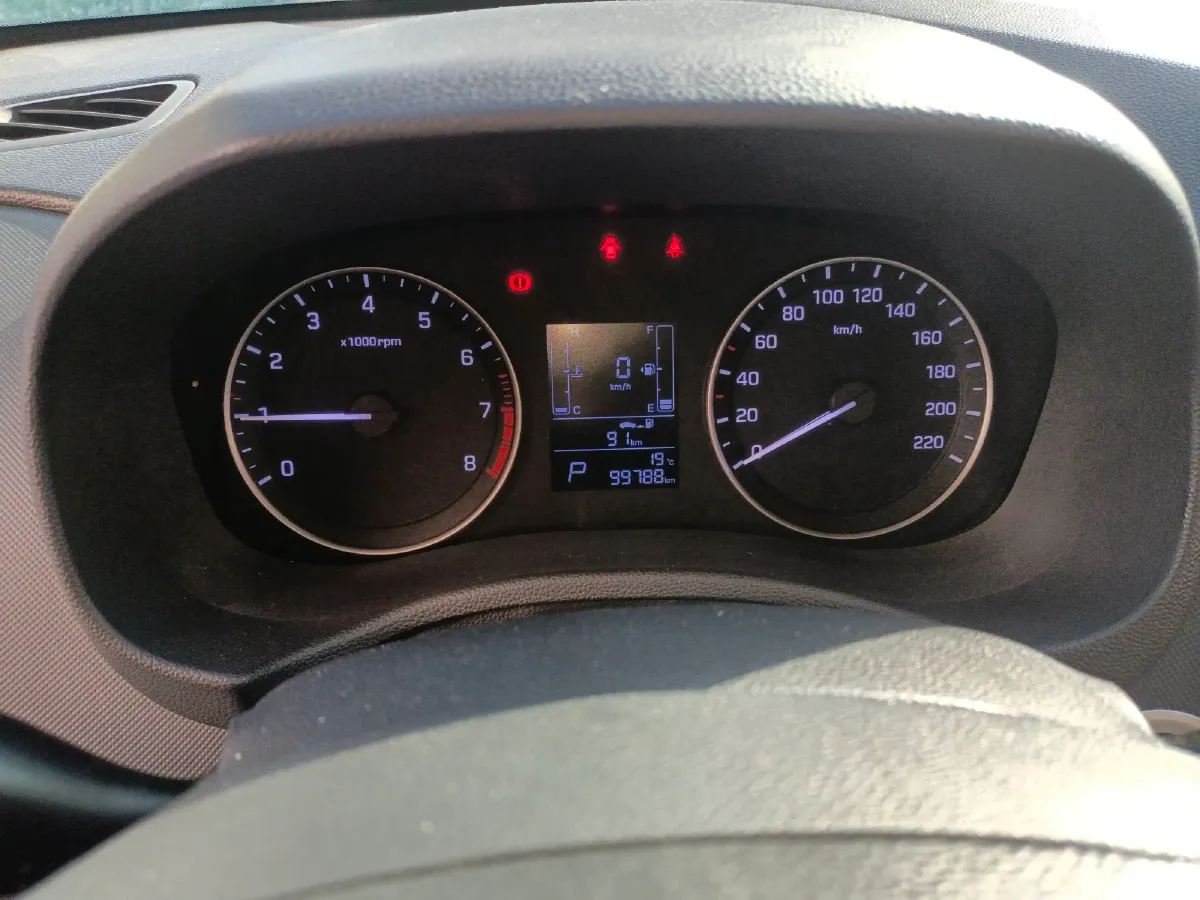 2015 Hyundai ix25 1.6L 125HP L4 6AT,autocango,china used car exporter,china ev exporter,chinese used car exporter,chinese used ev exporter