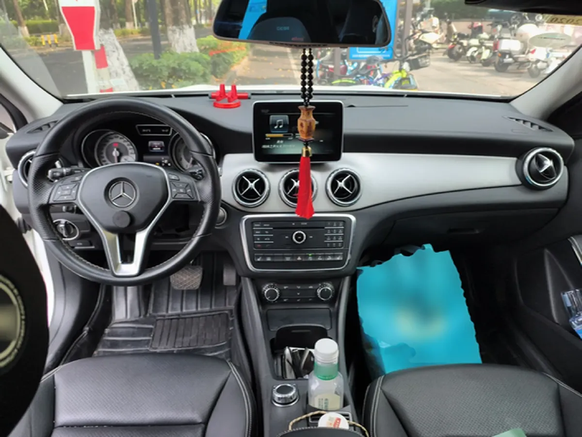 2016 Mercedes-Benz GLA Class 2.0T 184HP L4 7DCT,autocango,china used car exporter,china ev exporter,chinese used car exporter,chinese used ev exporter