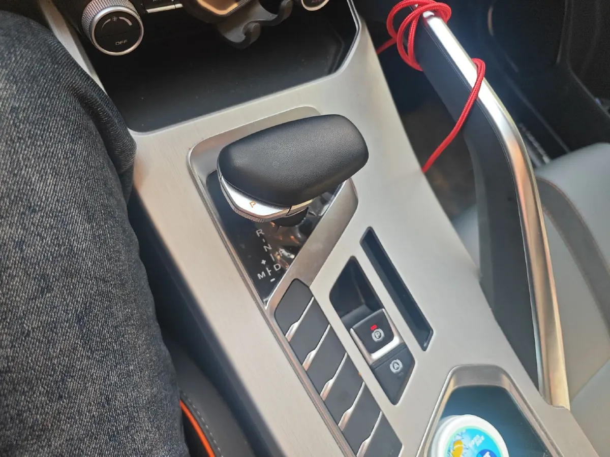 2024 Geely Coolray 1.5T 181HP L4 7DCT,autocango,china used car exporter,china ev exporter,chinese used car exporter,chinese used ev exporter